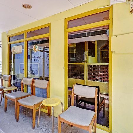 Hotel Kalimantan 수라바야 외부 사진