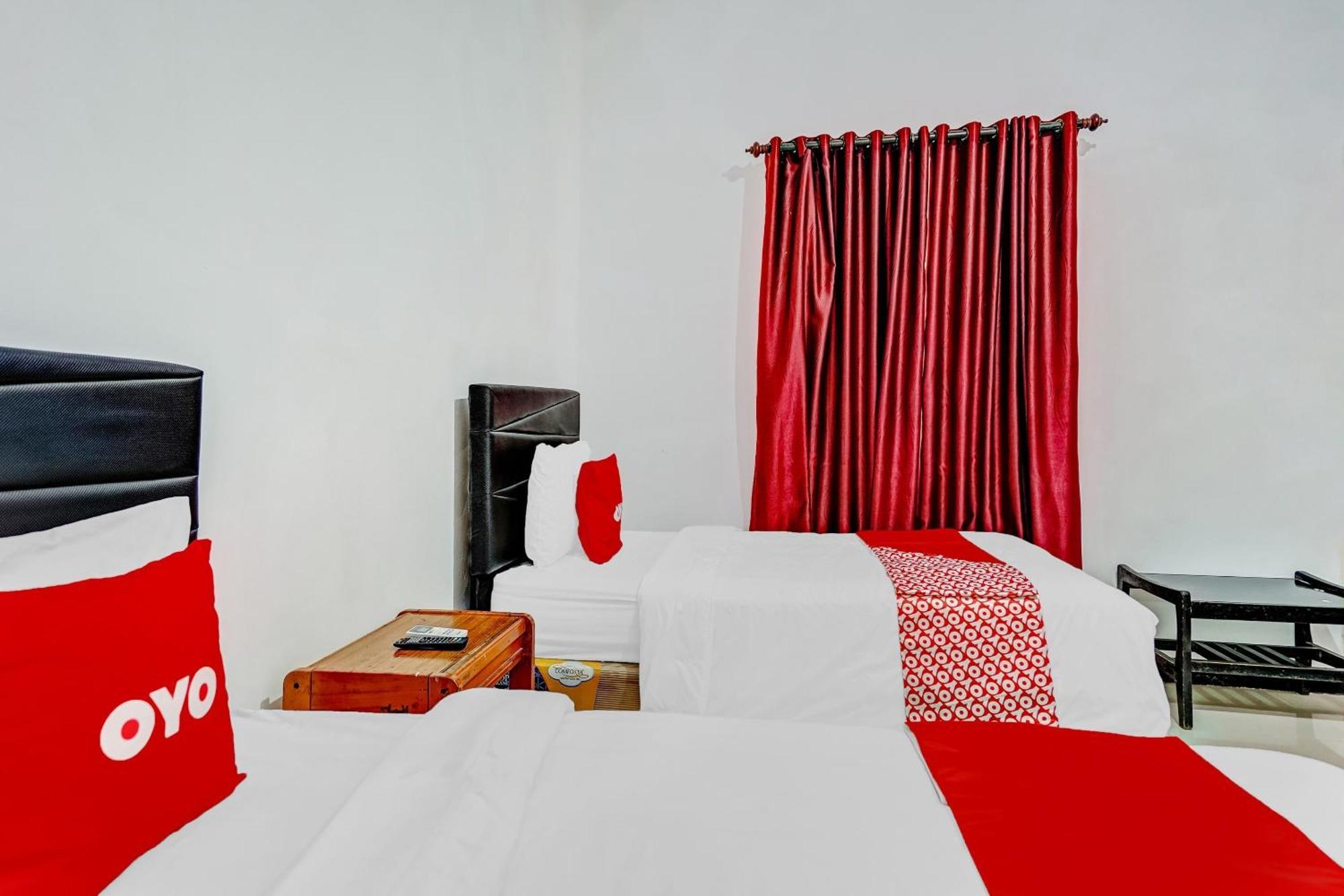 Hotel Kalimantan 수라바야 외부 사진