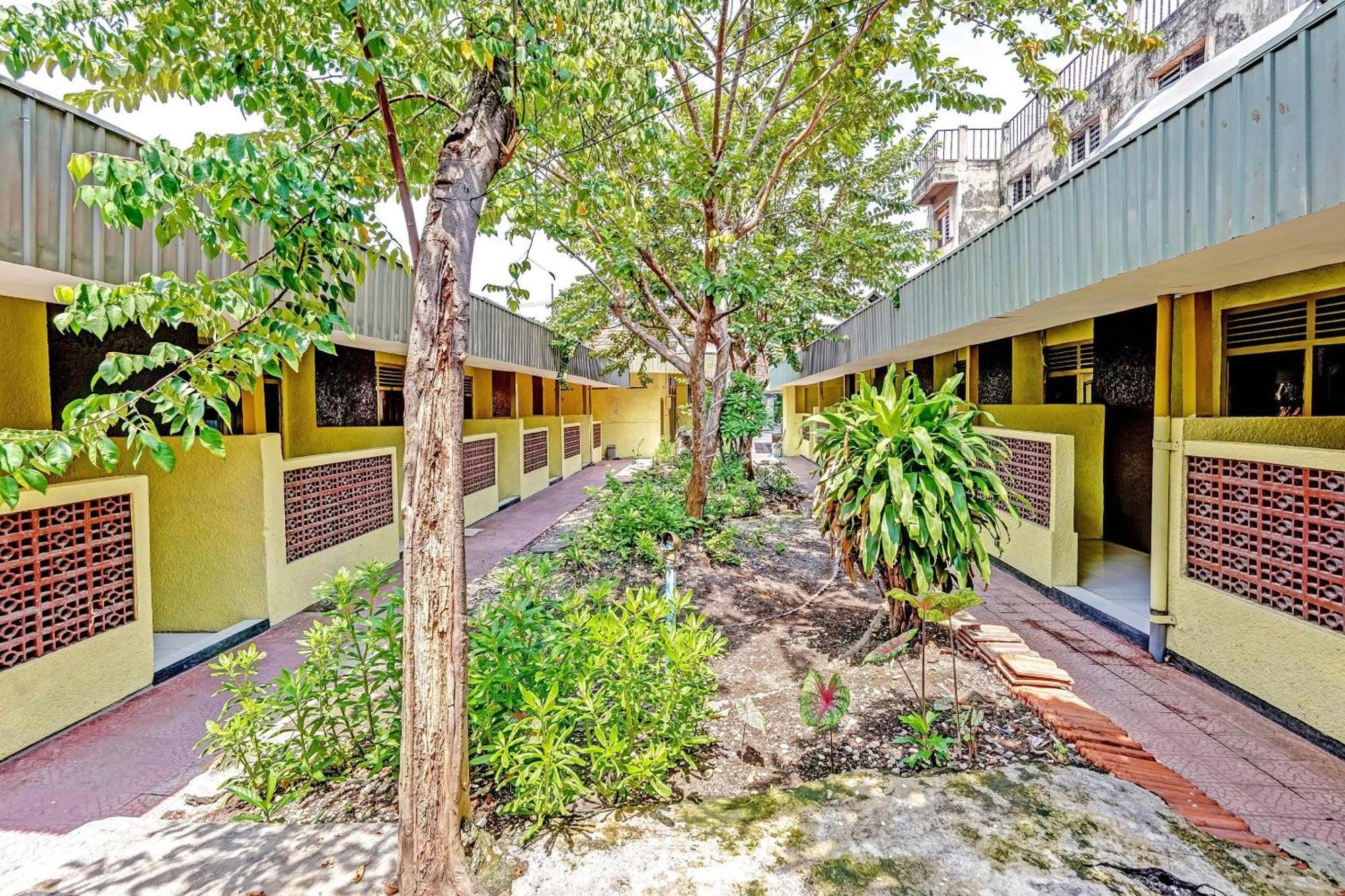 Hotel Kalimantan 수라바야 외부 사진